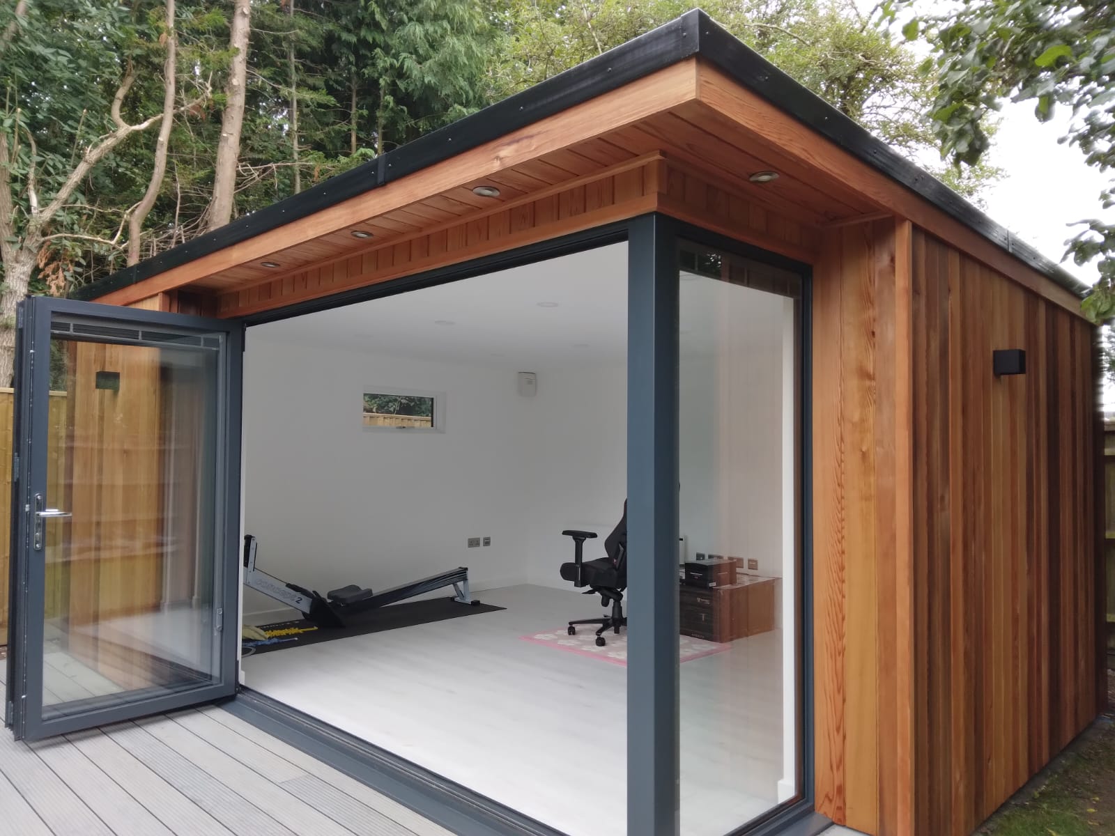 Garden room installation project 6 in Scotland - Custom garden room by Glenhaus Garden Rooms